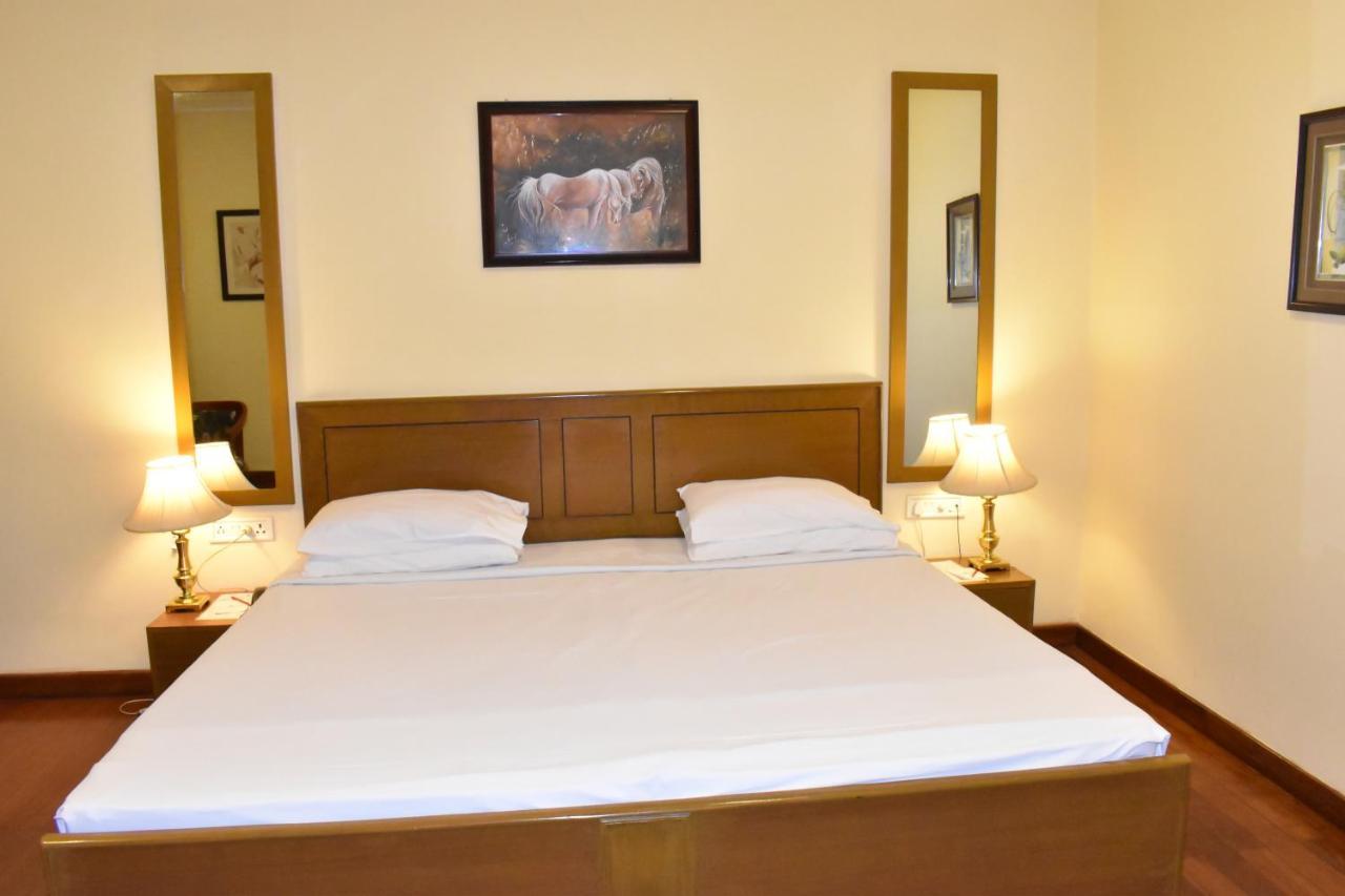 เดอะ รอยัล เรซิเดนซี Hotel พุทธคยา ภายนอก รูปภาพ