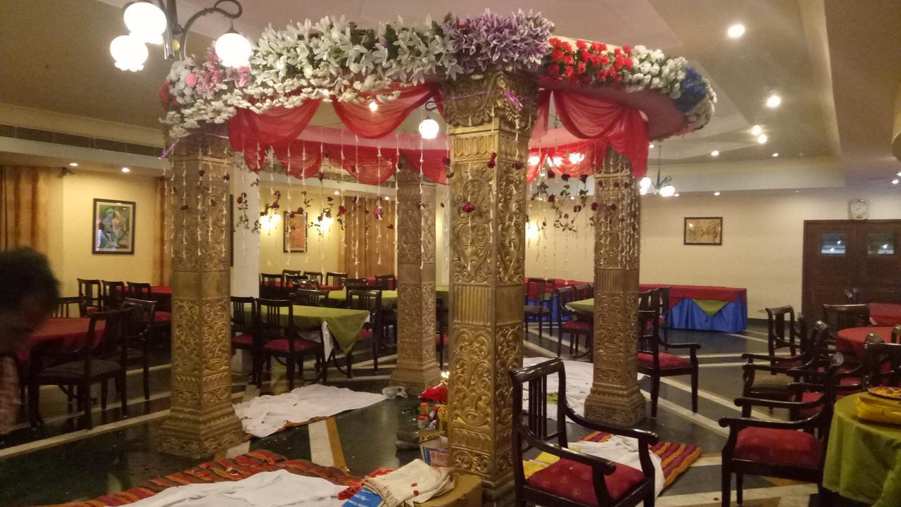 เดอะ รอยัล เรซิเดนซี Hotel พุทธคยา ภายนอก รูปภาพ