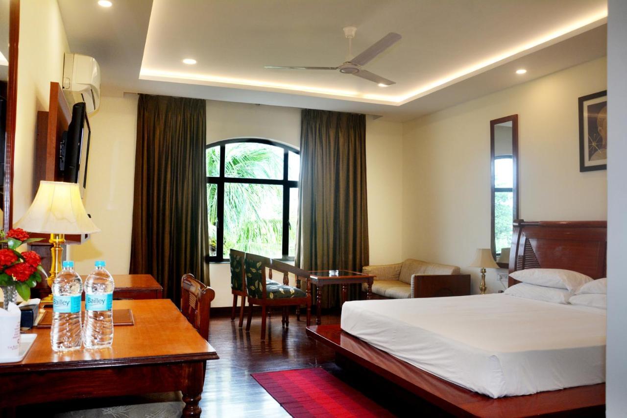 เดอะ รอยัล เรซิเดนซี Hotel พุทธคยา ภายนอก รูปภาพ